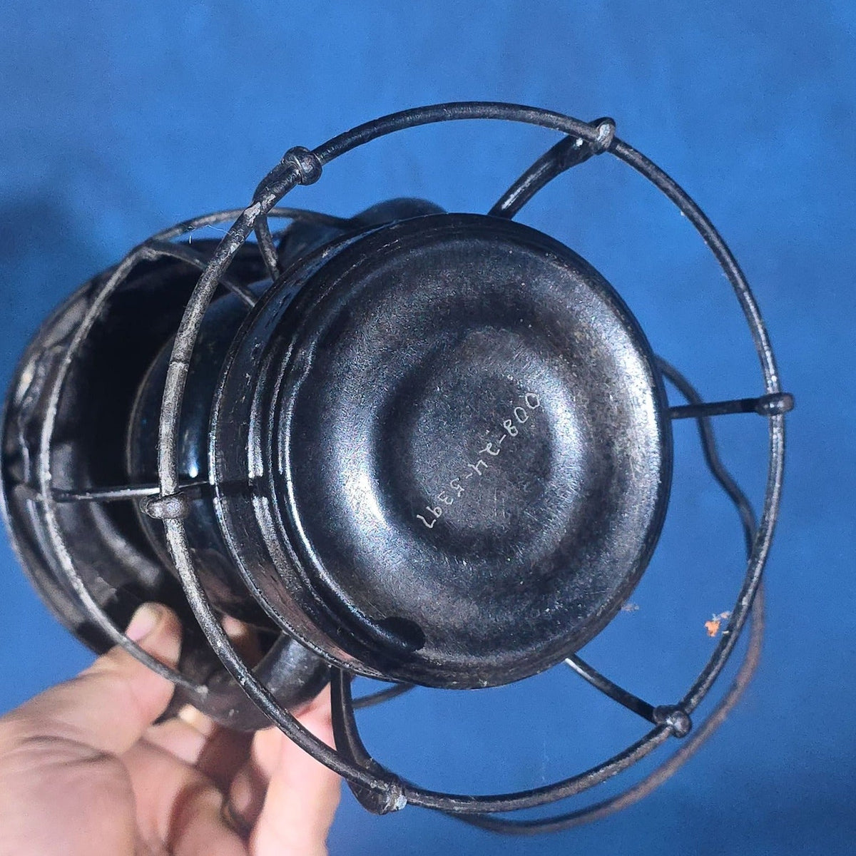 Antique Dietz Vesta Railroad Lantern, New York, U.S.A., Maine Central Railroad, Blue Globe