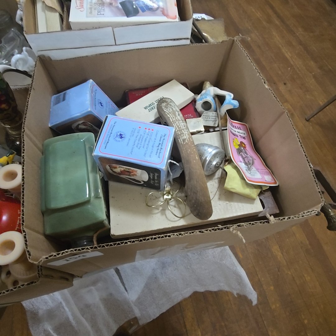 box lot of miscellaneous housewares tools and more
