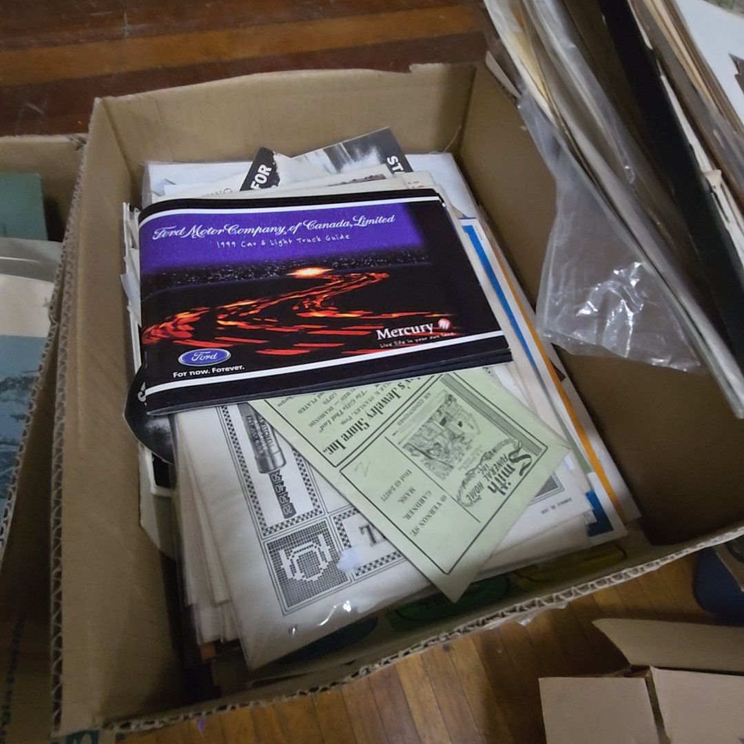 box lot of ephemera including brochures and clippings