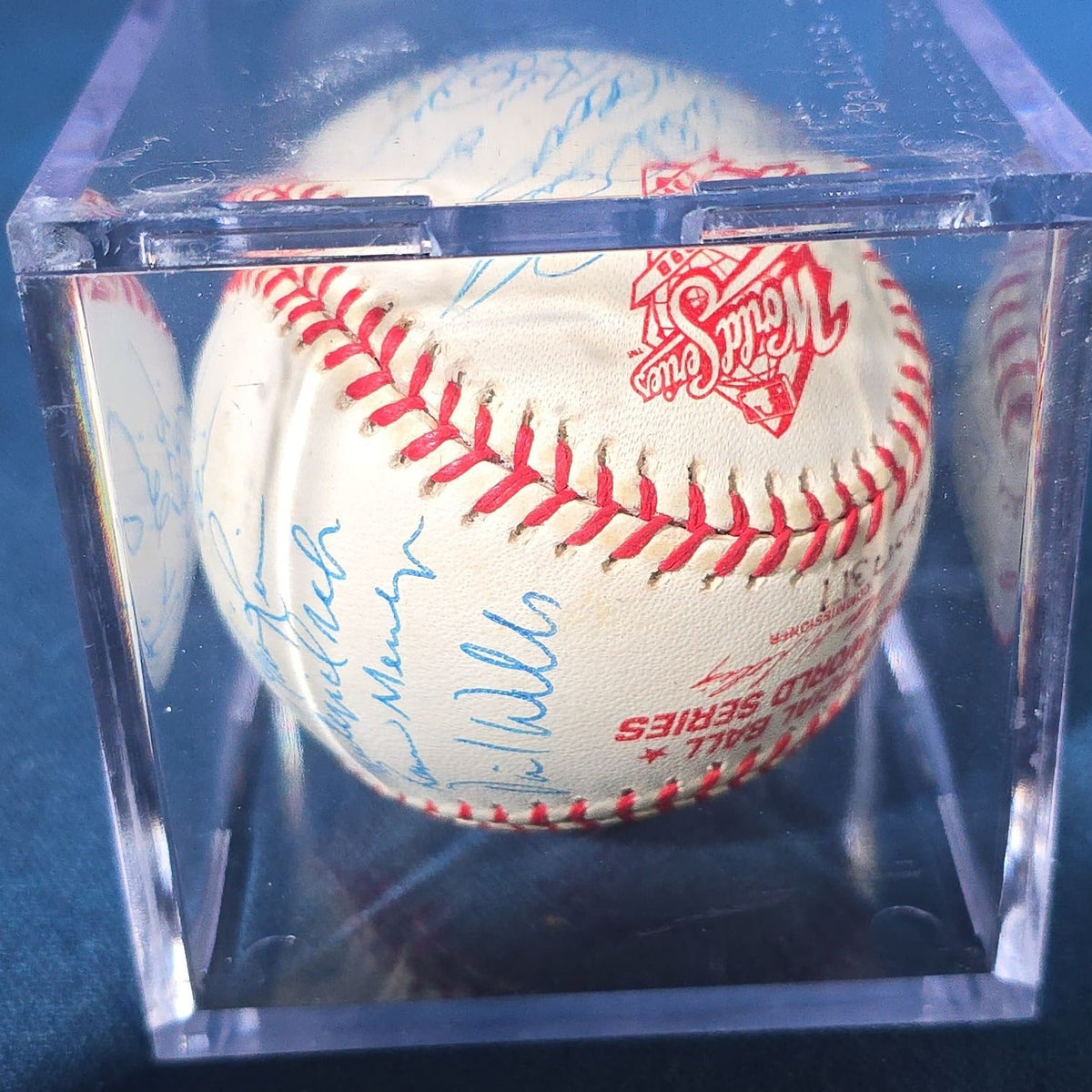 Vintage 1998 New York Yankees Team-Signed Rawlings Official World Series Baseball in BallQube Display Case with Certificate of Authenticity