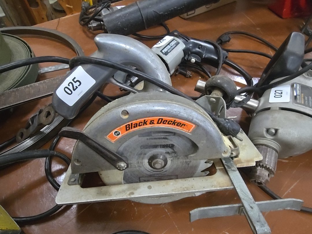 vintage Black and Decker circular saw