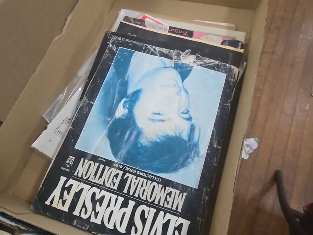 box lot of ephemera related to Elvis and music