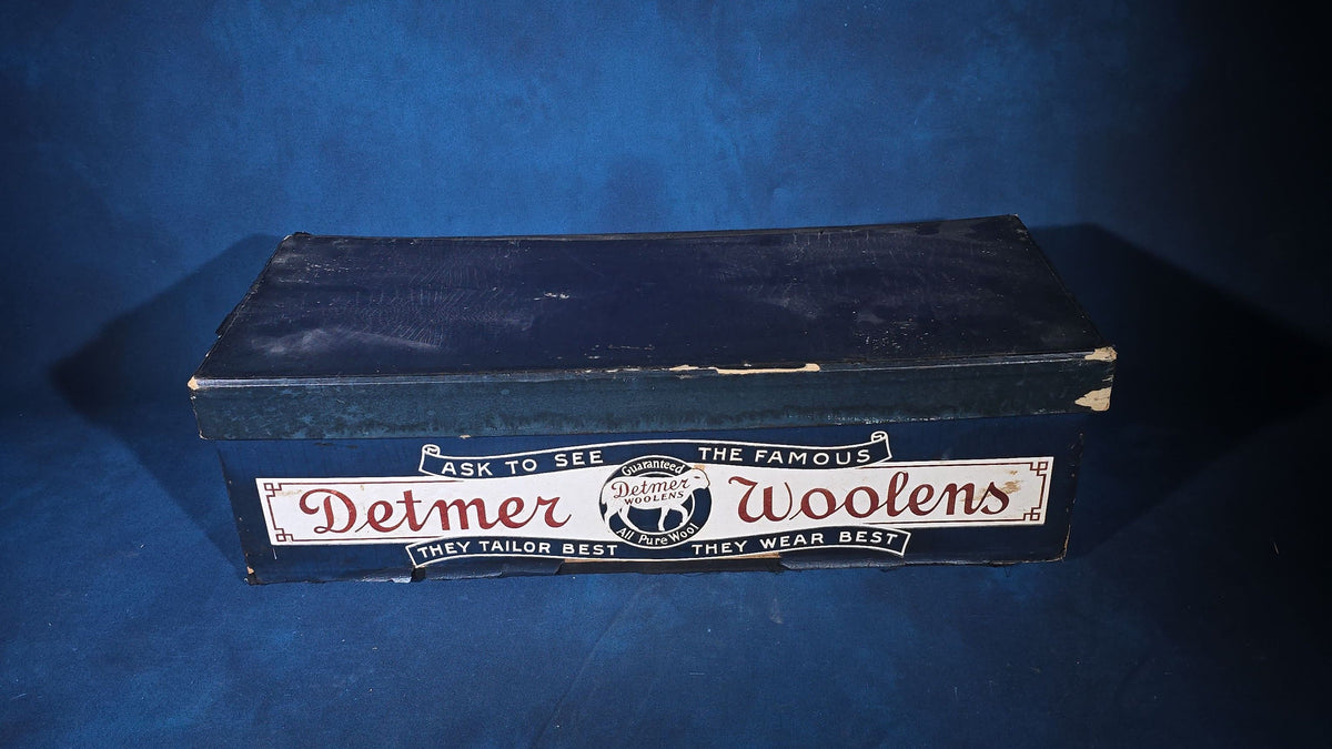 Vintage Detmer Woolens Advertising Store Display Sample Box with Beach Scene Lithograph, Model D 1H
