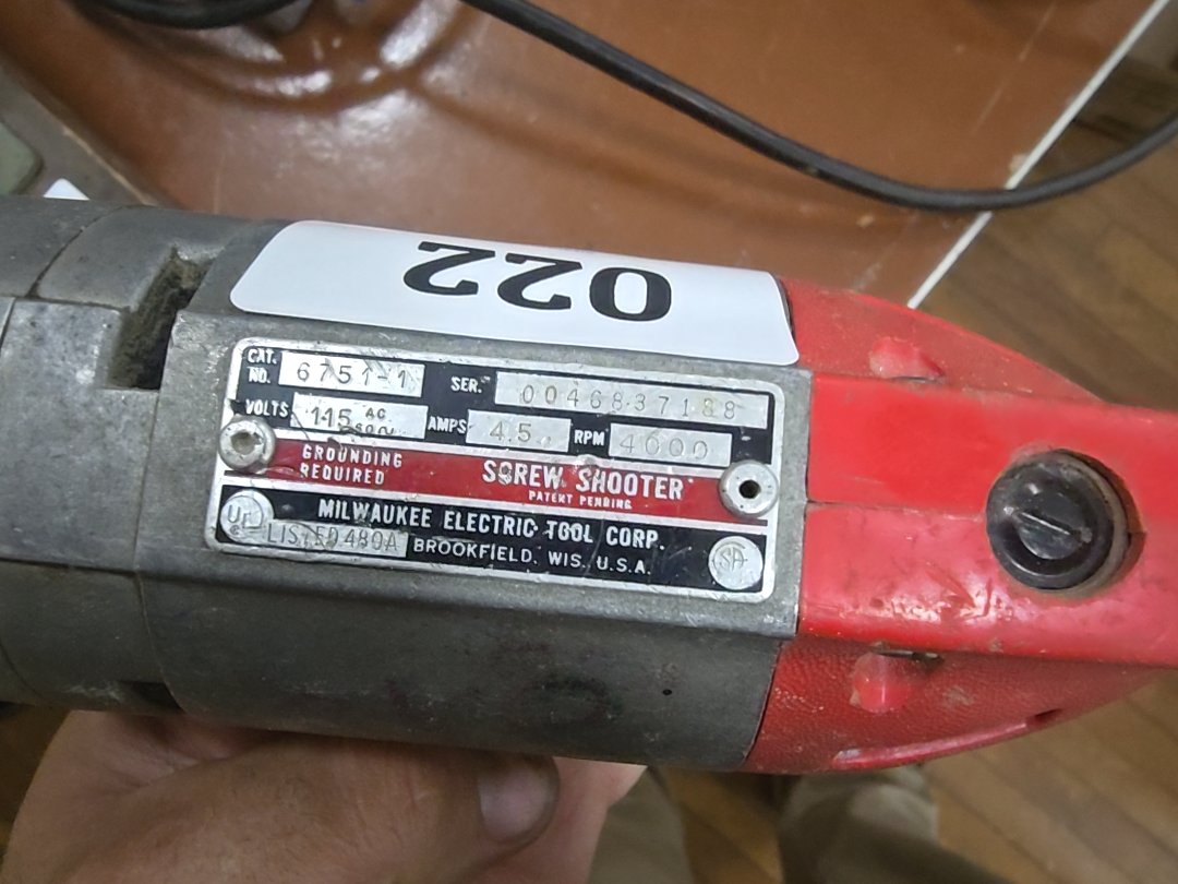 Vintage Milwaukee 6751-1 screw shooter drill
