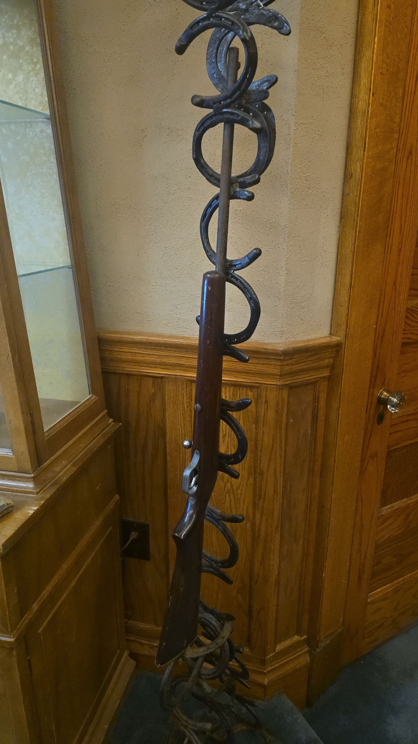 Vintage Folk Art Welded Horseshoe and Rifle Coat Stand