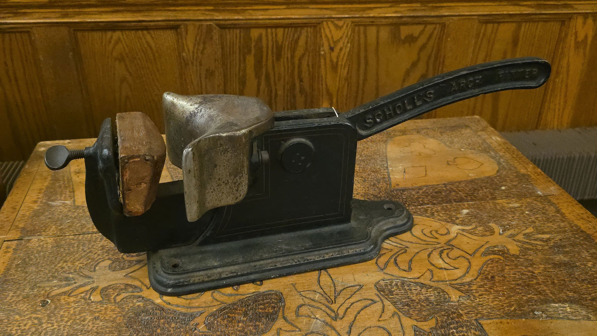 Antique Scholl's Arch Fitter, Patent No. 997707, Manufactured by The Scholl Mfg. Co., Chicago, Illinois