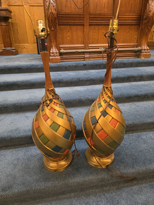 Pair of Vintage Mid-Century Modern Chalkware Table Lamps with Spiral Metal Overlay