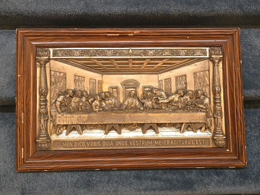 Vintage Framed Last Supper Relief with Latin Inscription "Amen Dico Vobis Quia Unus Vestrum Me Traditurus Est"