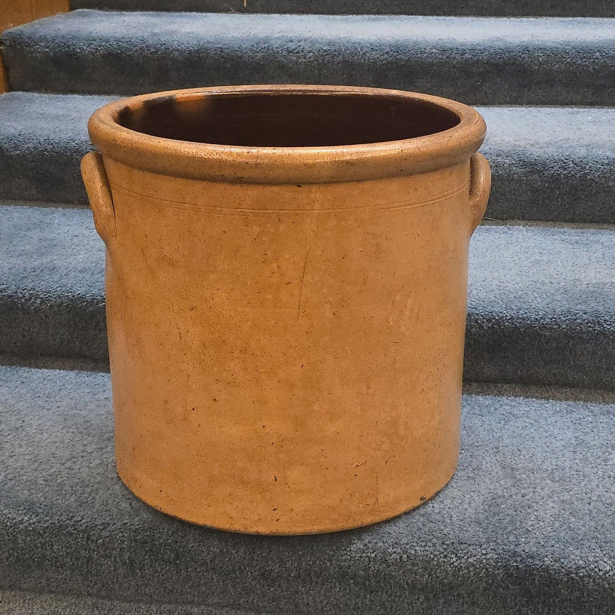 Antique T. Harrington, Lyons, New York Five-Gallon Stoneware Crock with Cobalt Fern Decoration, Note Damage