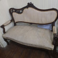 Lot 002 - Loveseat