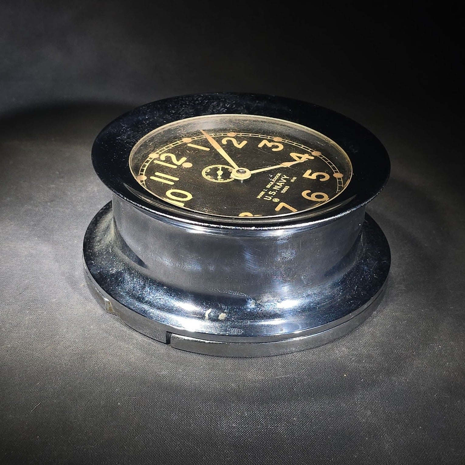 Vintage 1941 Chelsea Mark I U.S. Navy Deck Ship's Clock with Chrome Case, Serial No. 15093, Black Dial with Subsidiary Seconds