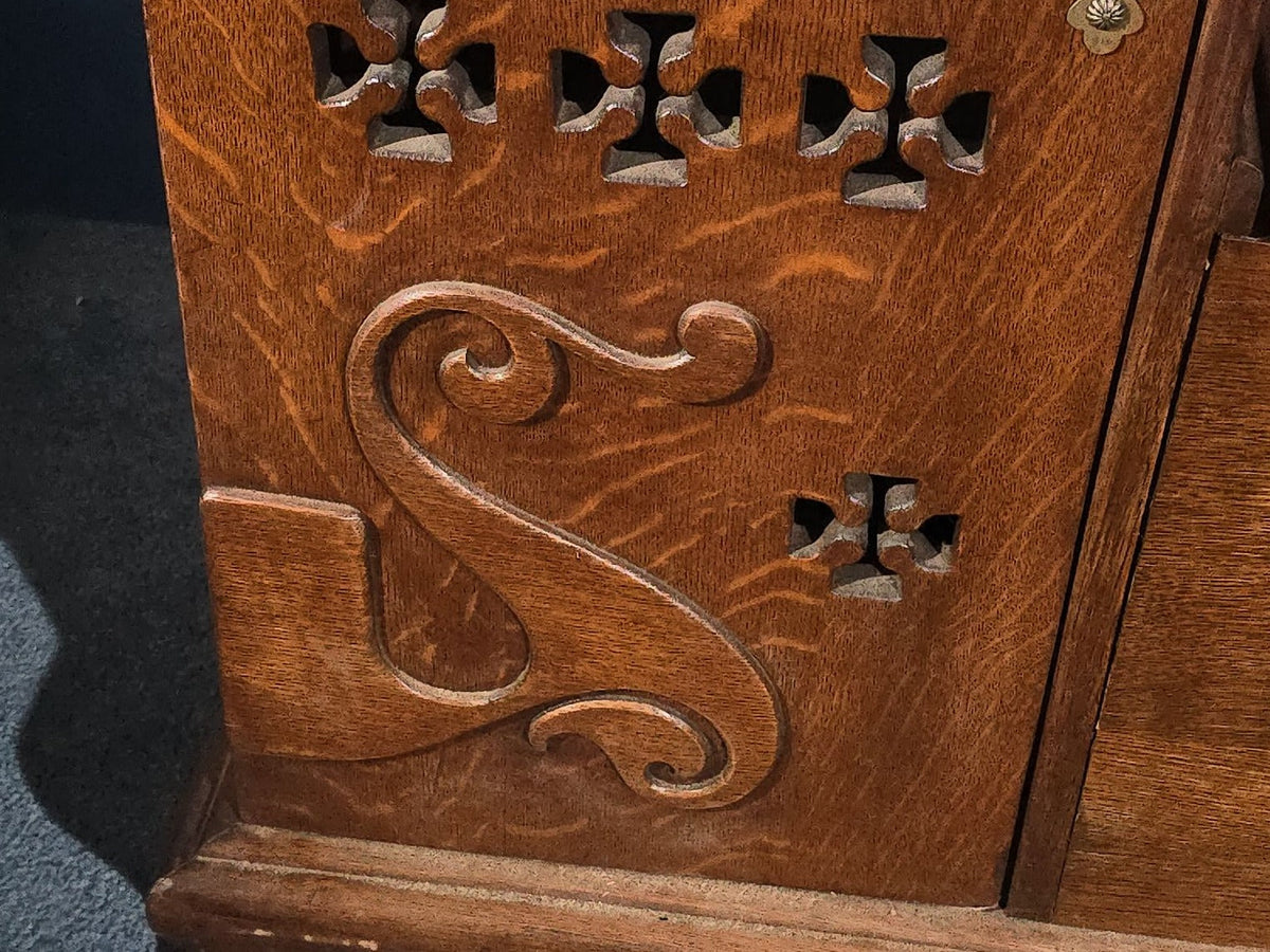 Antique Arts and Crafts Quarter-Sawn Oak Hall Tree with Beveled Mirror, Brass Coat Hooks, Umbrella Cabinet, and Lift-Top Seat