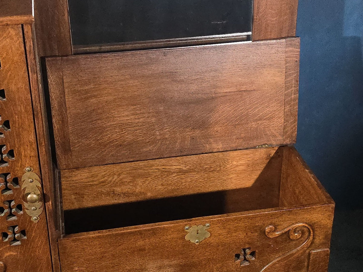 Antique Arts and Crafts Quarter-Sawn Oak Hall Tree with Beveled Mirror, Brass Coat Hooks, Umbrella Cabinet, and Lift-Top Seat