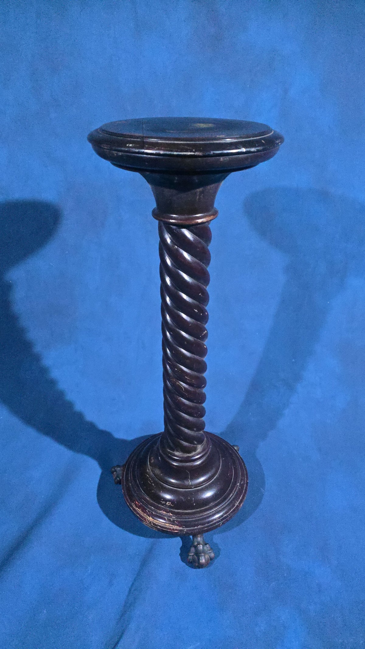 Antique Victorian Spiral-Turned Wooden Pedestal with Claw Feet
