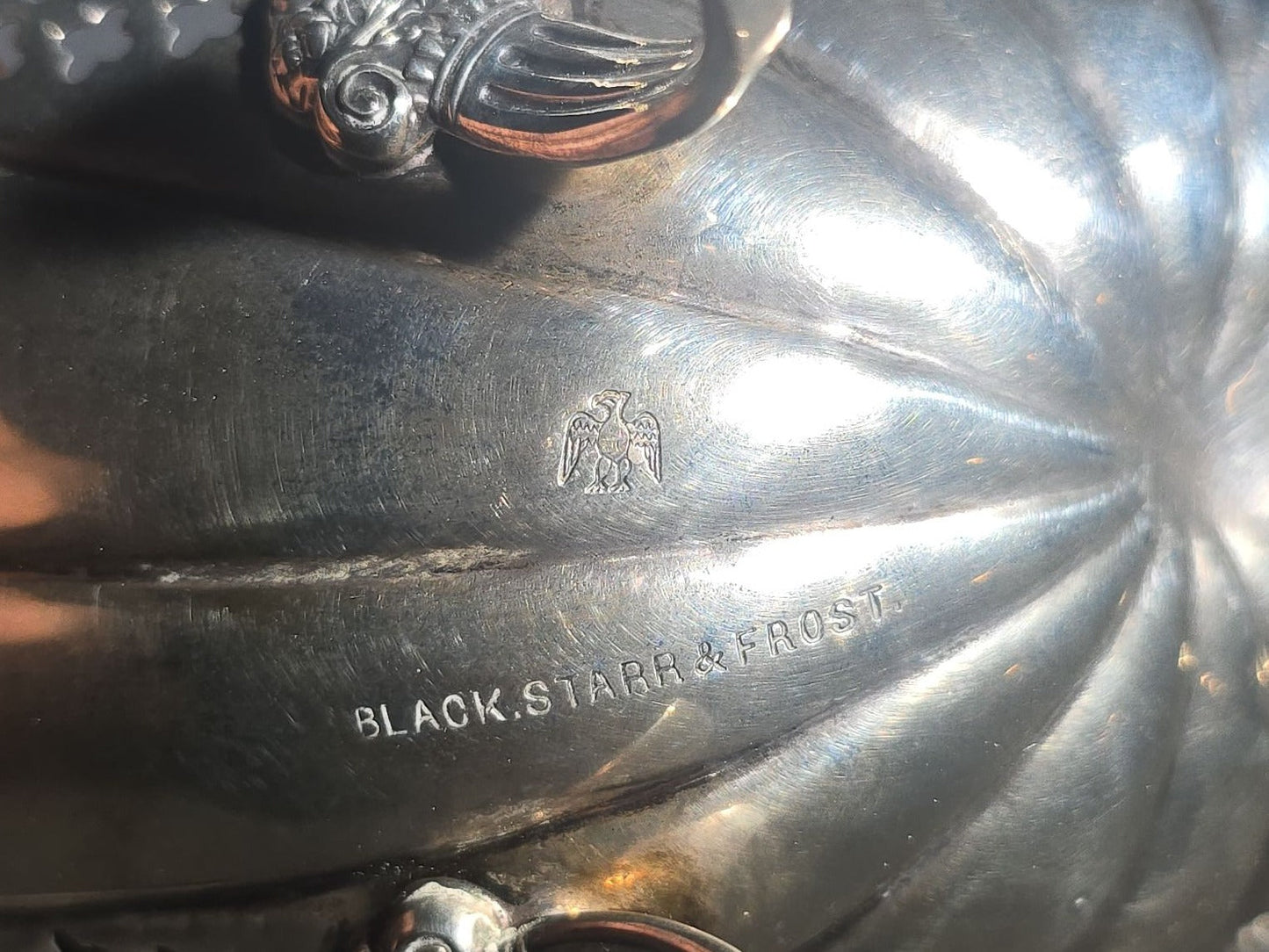 Pair of Antique Sterling Silver Pierced Footed Bowls with Beaded Rims and Paw Feet, Black, Starr & Frost, New York, Pattern 4884
