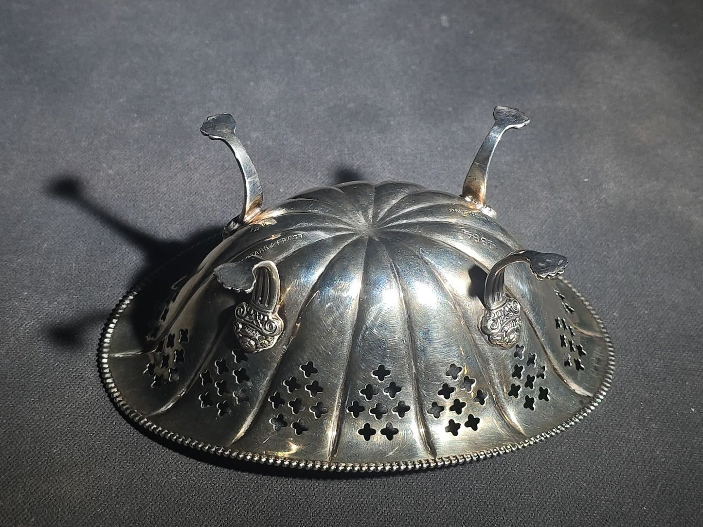 Pair of Antique Sterling Silver Pierced Footed Bowls with Beaded Rims and Paw Feet, Black, Starr & Frost, New York, Pattern 4884