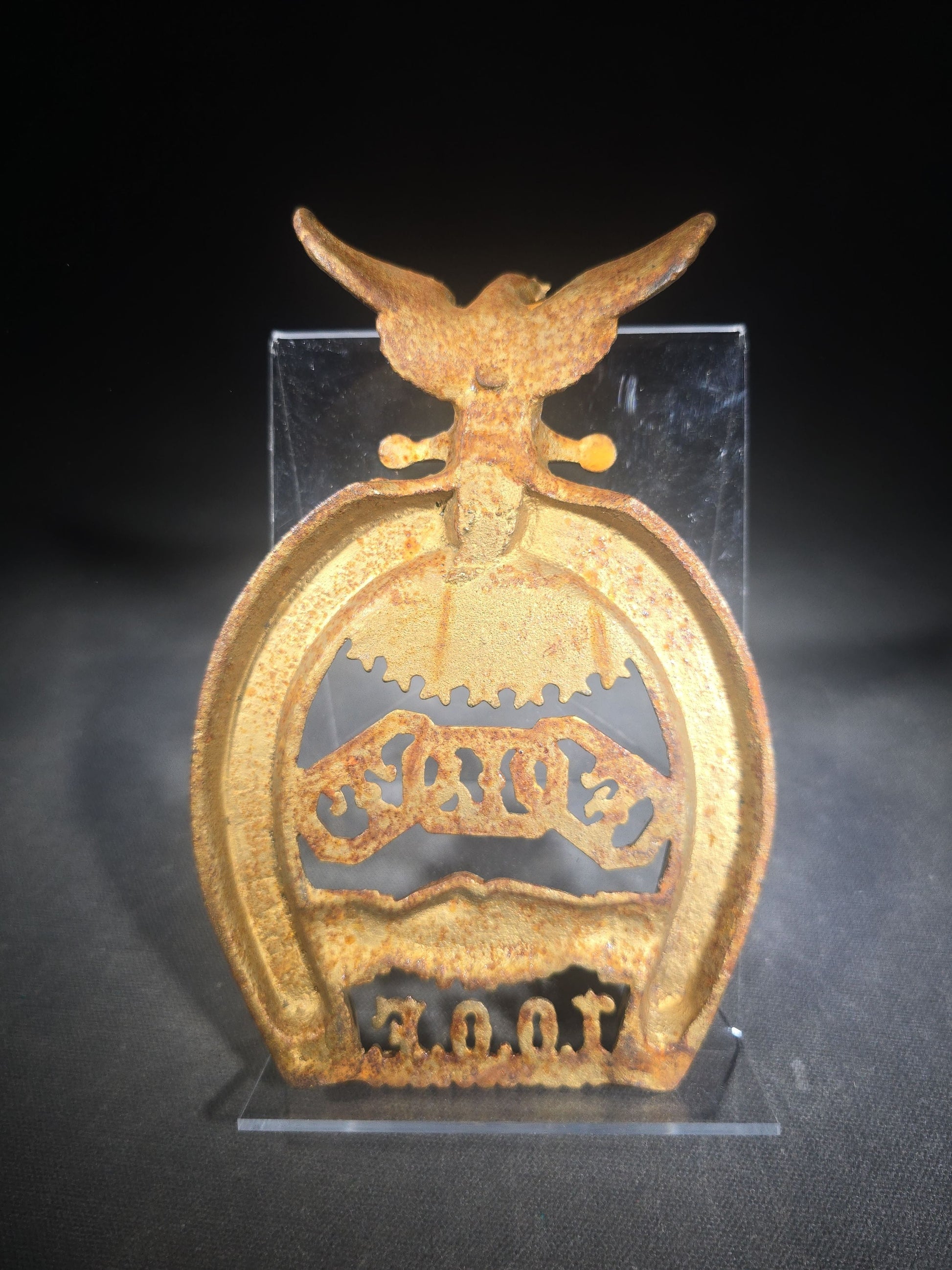 Antique Cast Iron Independent Order of Odd Fellows I.O.O.F. Horseshoe Ornament with Eagle, All-Seeing Eye, Three-Link Chain "F.L.T.," and Clasped Hands