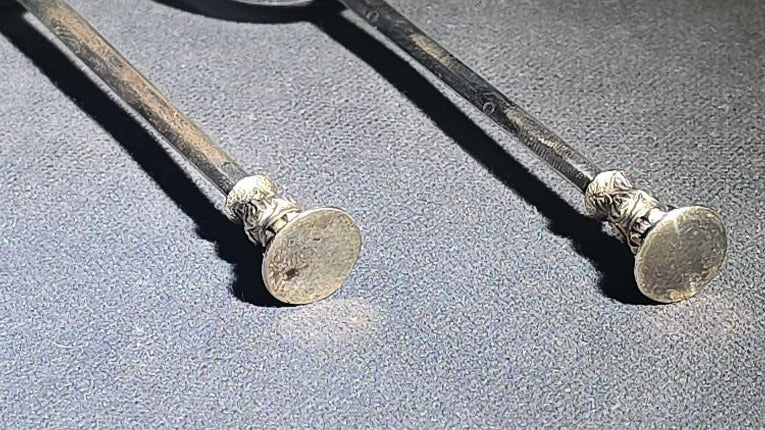 Pair of Antique English Sterling Silver Seal Top Spoons in Fitted Presentation Case, Retailed by Sidney Rambridge, Goldsmith, Salisbury