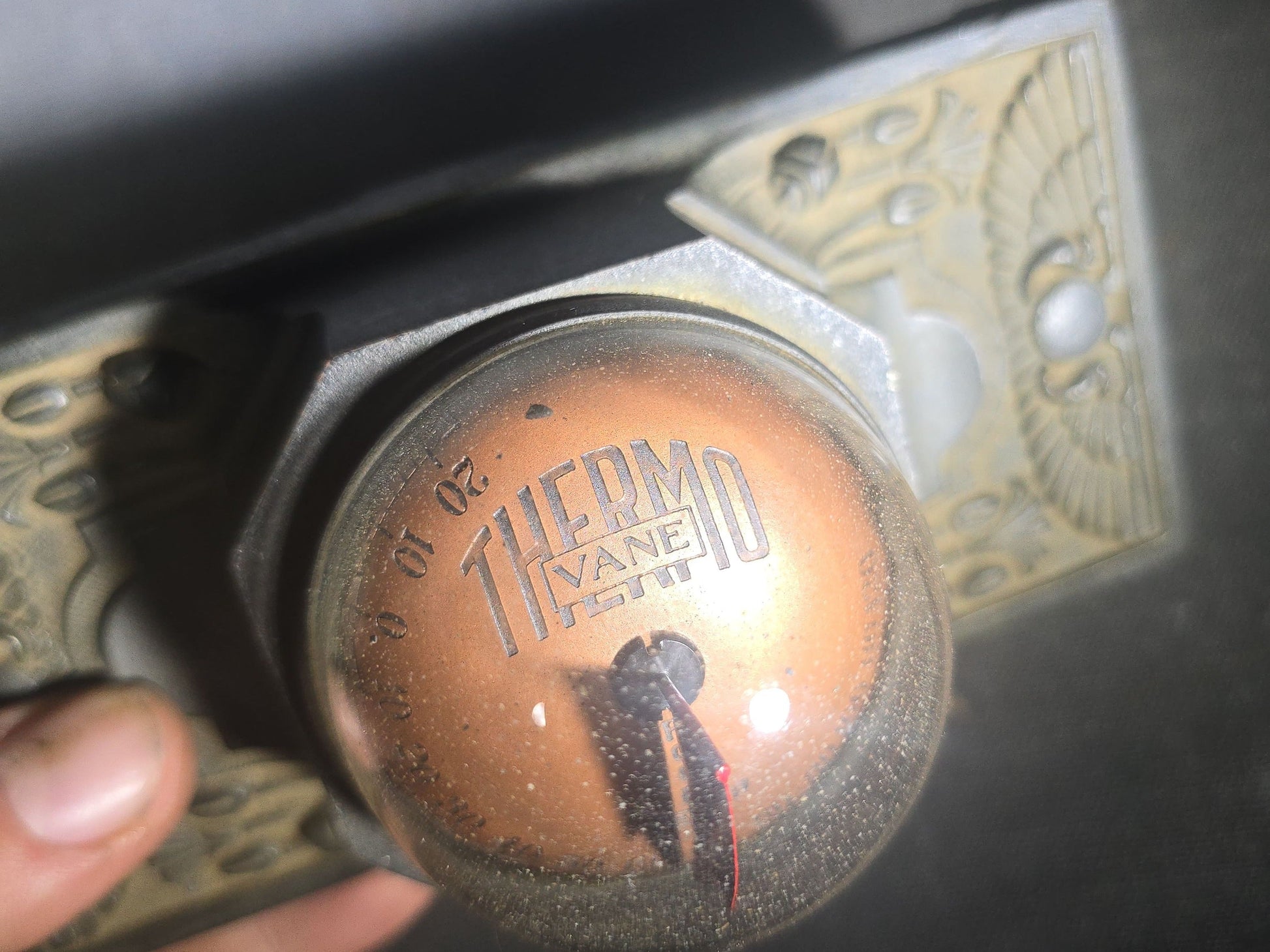 Antique Thermo Vane Dome Desk Thermometer with Egyptian Revival Winged Sun Disc and Lotus Motif Base, Manufactured by Schaeffer & Budenberg, Brooklyn, New York