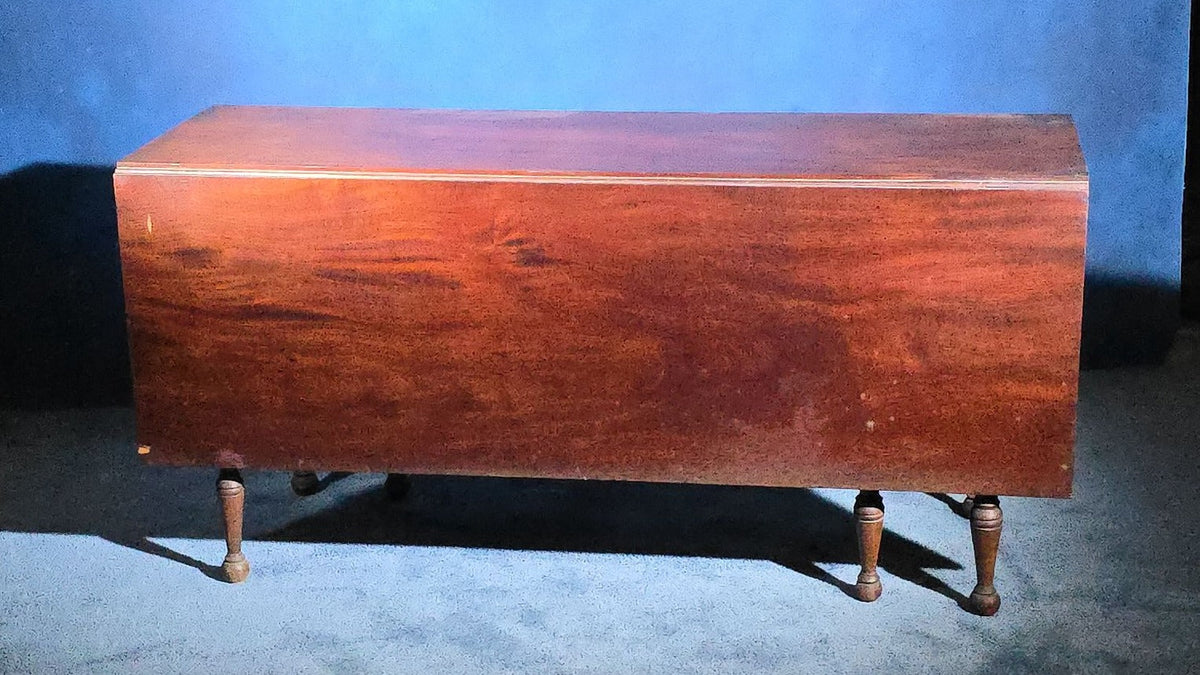 Antique Drop-Leaf Gateleg Table with Turned Legs