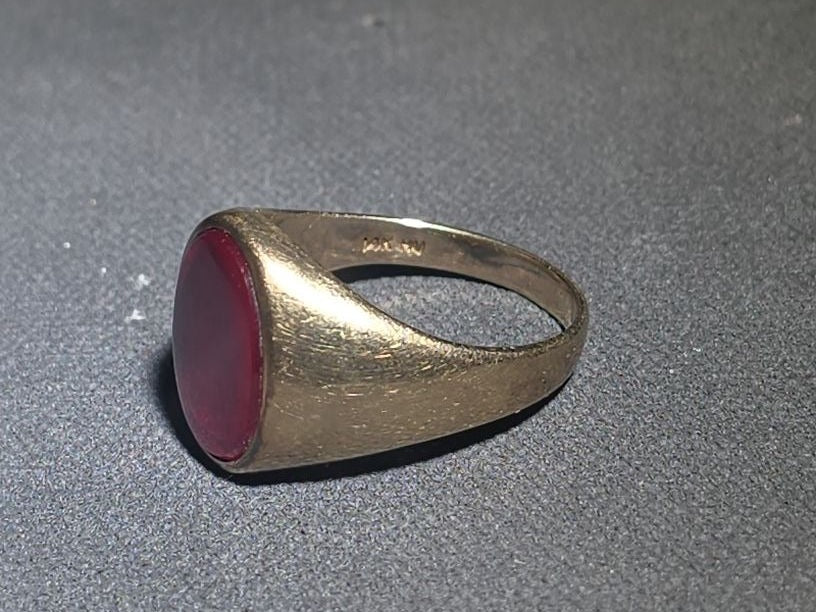 14K Gold Ring with Oval Red Ruby Cabochon
