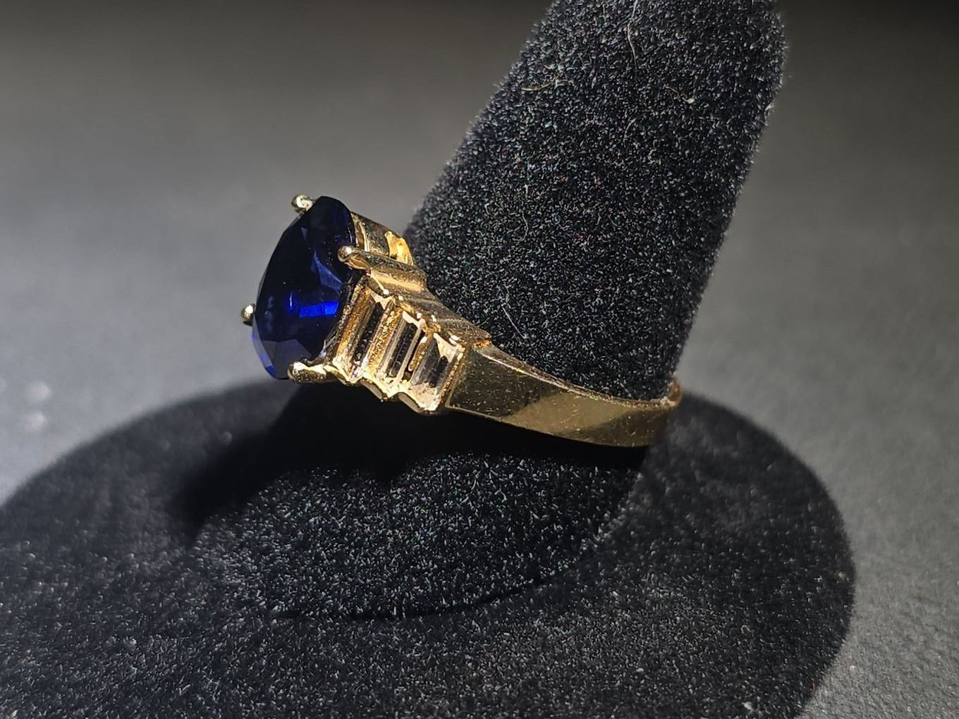 14K Gold Sapphire Ring with Cubic Zirconia Accent Stones