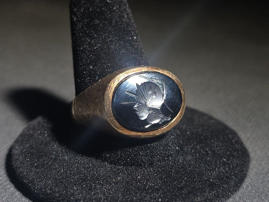 10K Gold Ring with Oval Intaglio-Carved Dark Stone Depicting a Roman Warrior in Plumed Helmet and Crosshatch Textured Band