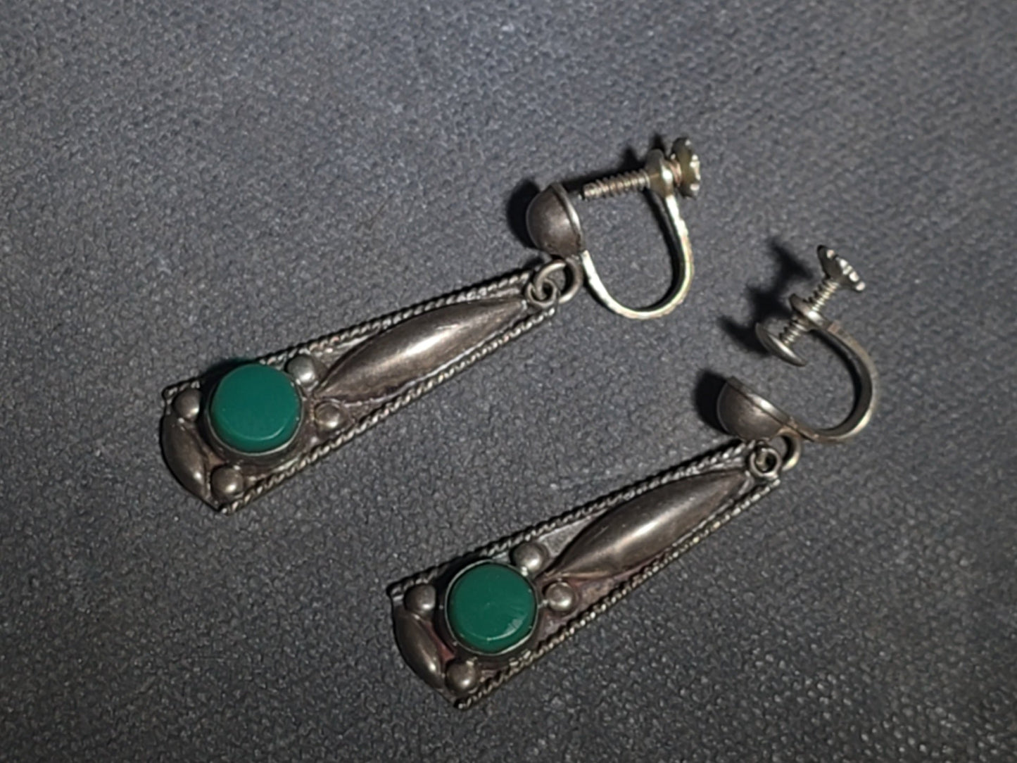 Pair of Vintage Southwestern Sterling Silver Screw-Back Drop Earrings with Green Stone Cabochons and Rope Wire Detailing