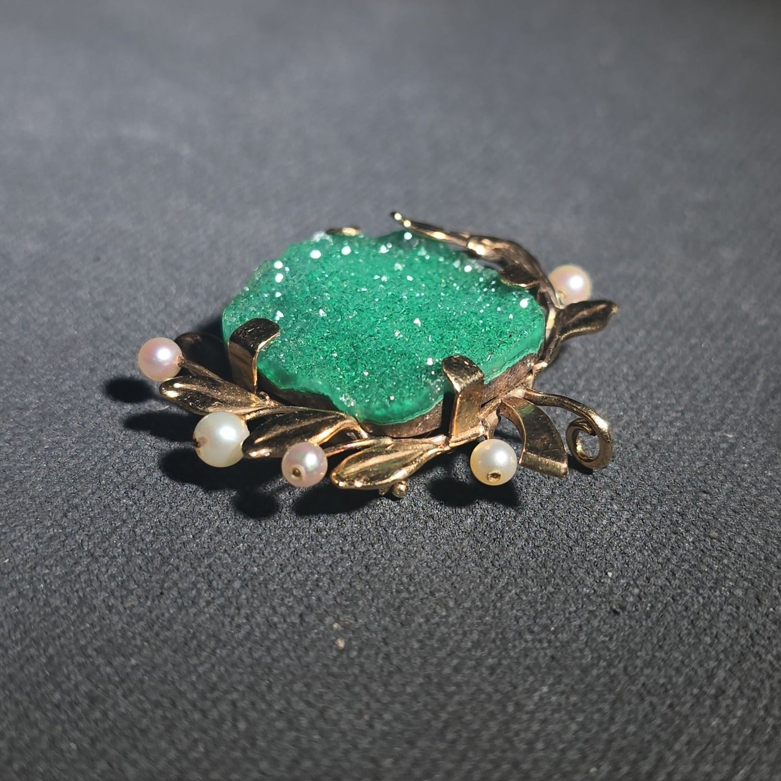 14K Gold Brooch with Green Uvarovite Garnet Druzy Stone and Pearls in Foliate Setting