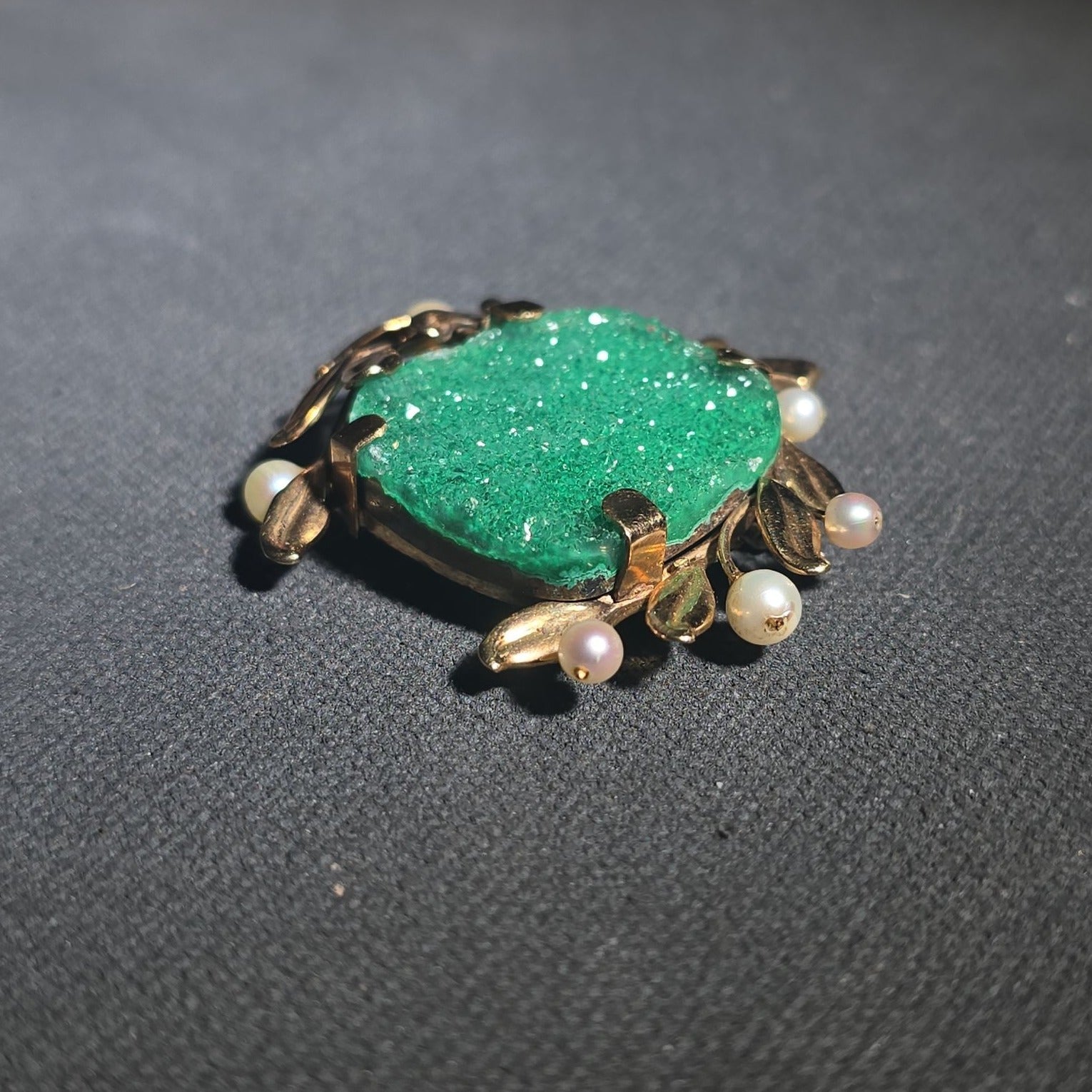 14K Gold Brooch with Green Uvarovite Garnet Druzy Stone and Pearls in Foliate Setting