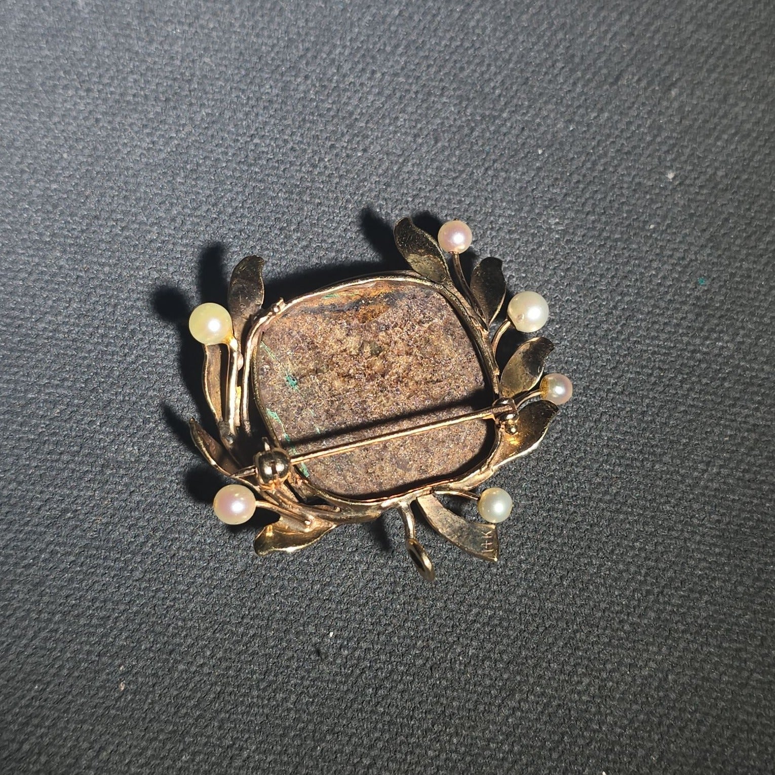 14K Gold Brooch with Green Uvarovite Garnet Druzy Stone and Pearls in Foliate Setting