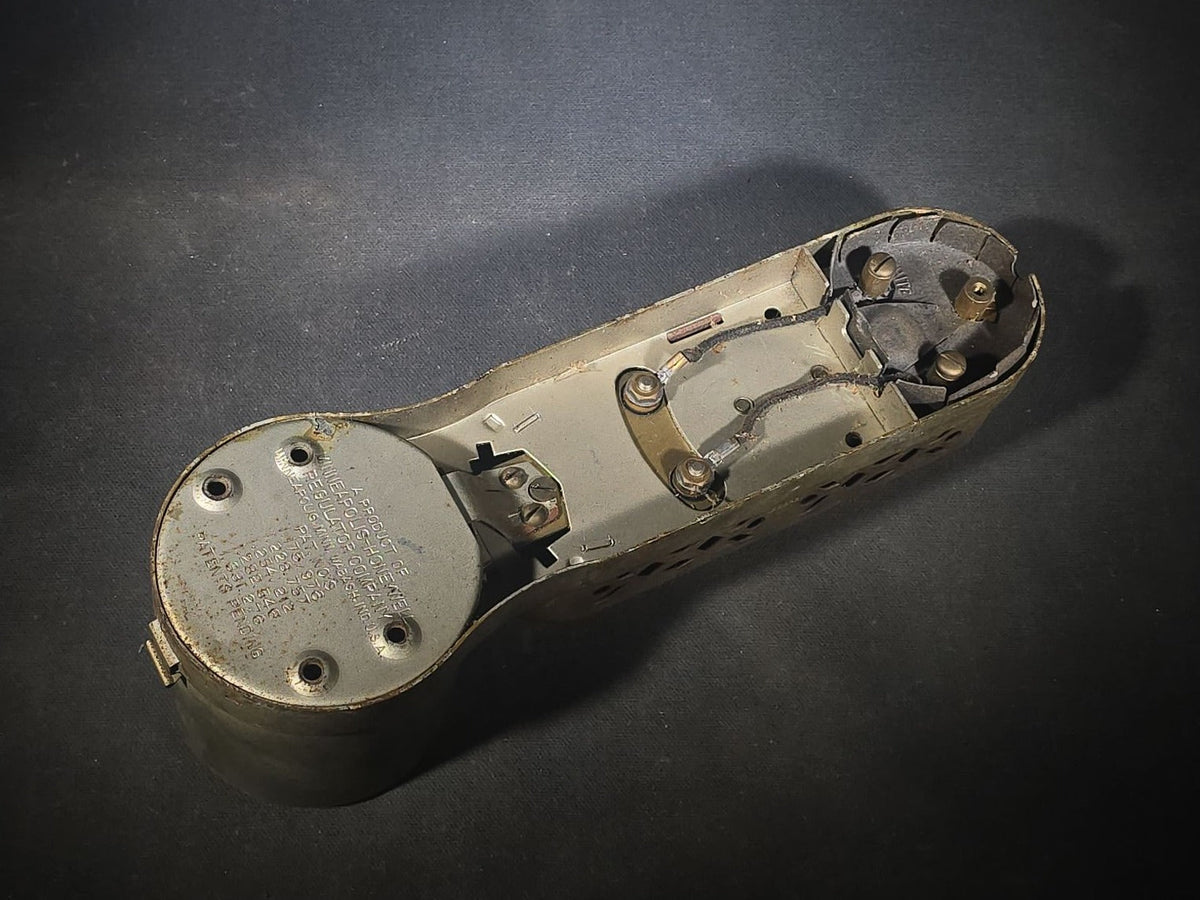 Vintage Minneapolis-Honeywell Regulator Company Model 77 Eight-Day Jewel Clock Thermostat with Thermometer, Minneapolis, Minnesota and Wabash, Indiana