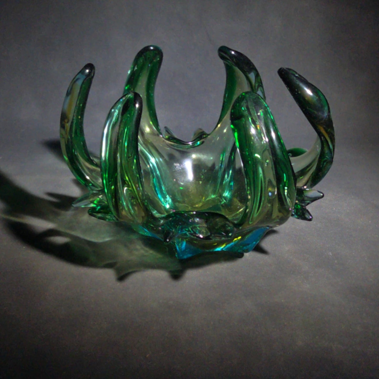 Vintage Midcentury Modern Murano Style Green Art Glass Free-Form Bowl with Upswept Fingers, UV Reactive