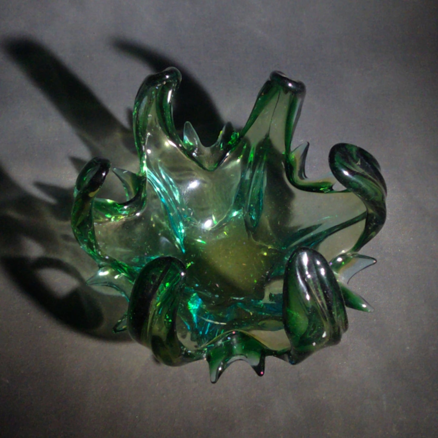 Vintage Midcentury Modern Murano Style Green Art Glass Free-Form Bowl with Upswept Fingers, UV Reactive