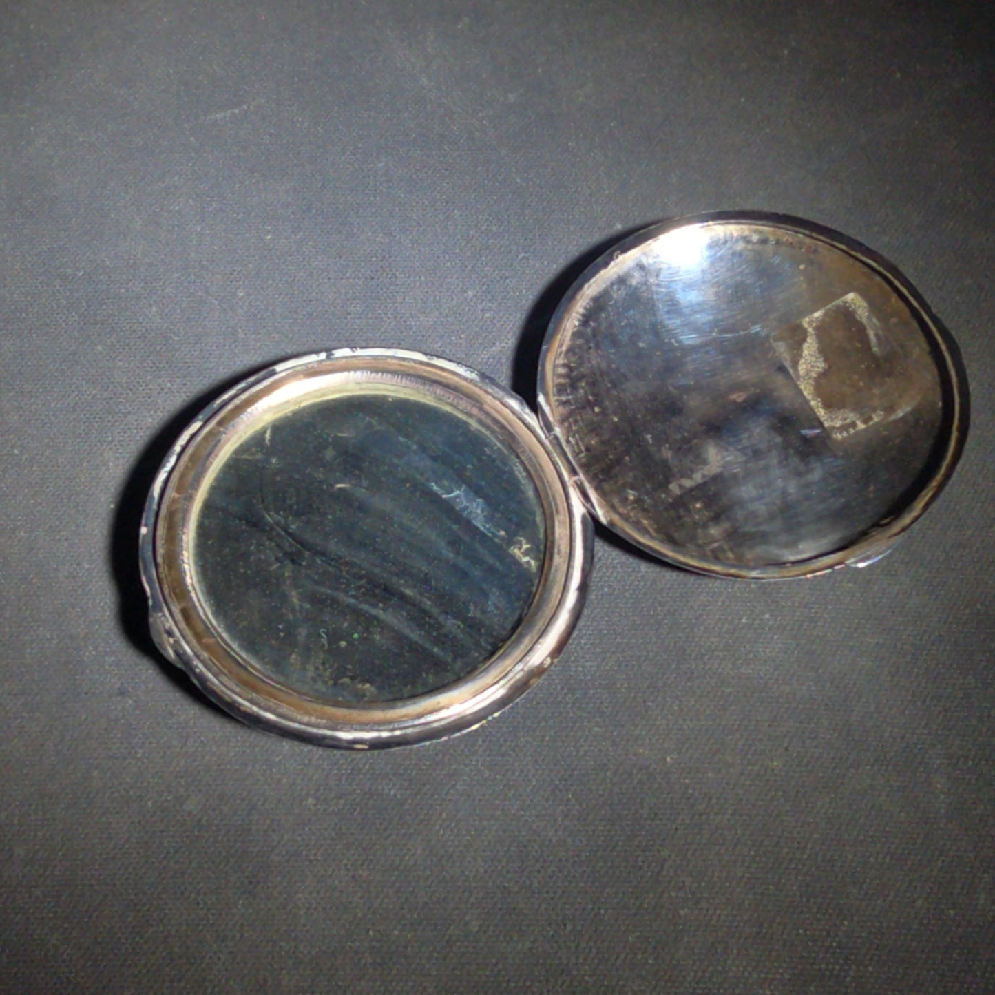Antique Silver-Plated Compact with Engraved Floral Design and Interior Mirror