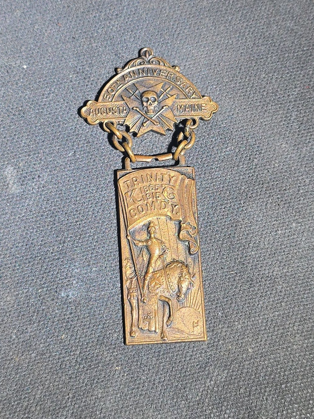 Grouping of Eight Antique Fraternal and G.A.R. Medals, Badges, and Accessories including I.O.O.F. Idlewool Lodge No. 652, Knights of Pythias Trinity Commandery Augusta, Maine, and G.A.R. Encampment Souvenir Badges