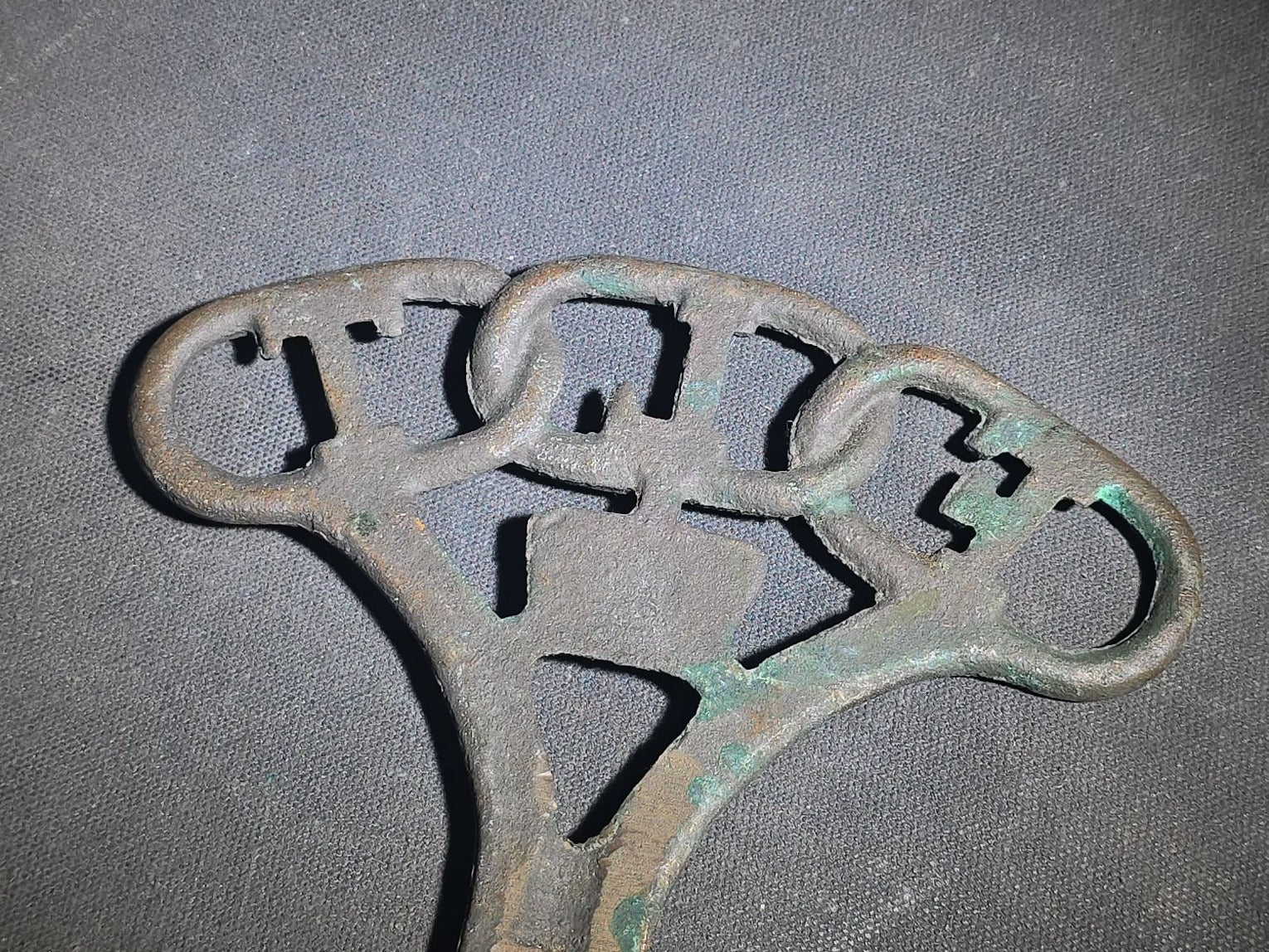 Antique Cast Iron I.O.O.F. Odd Fellows Grave Marker with Three-Link Chain and "F.L.T." for Friendship, Love, and Truth, No. 38, Note Broken Flag Holder Tabs
