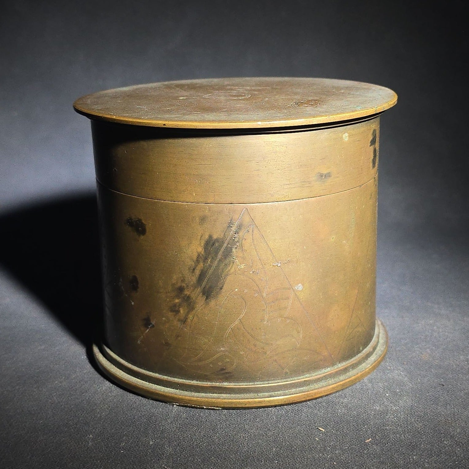 Antique WWI Trench Art Brass Lidded Box with Hand-Engraved Star, Diamond, Leaf, and Scroll Decoration, "MO" Monogram, and Green Fabric-Lined Interior