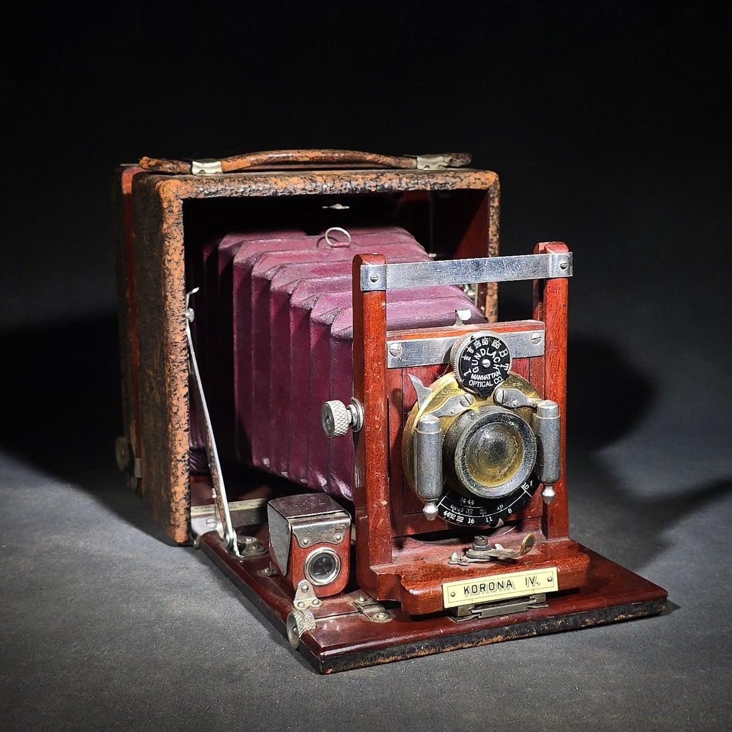 Antique Gundlach-Manhattan Optical Co. Korona IV 4x5 Compact Folding Camera, Manufactured by Gundlach-Manhattan Optical Co., Rochester, New York