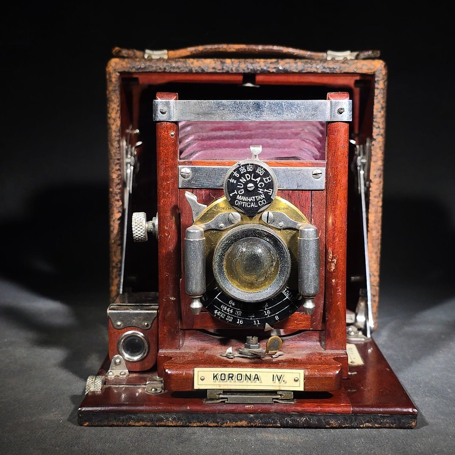 Antique Gundlach-Manhattan Optical Co. Korona IV 4x5 Compact Folding Camera, Manufactured by Gundlach-Manhattan Optical Co., Rochester, New York