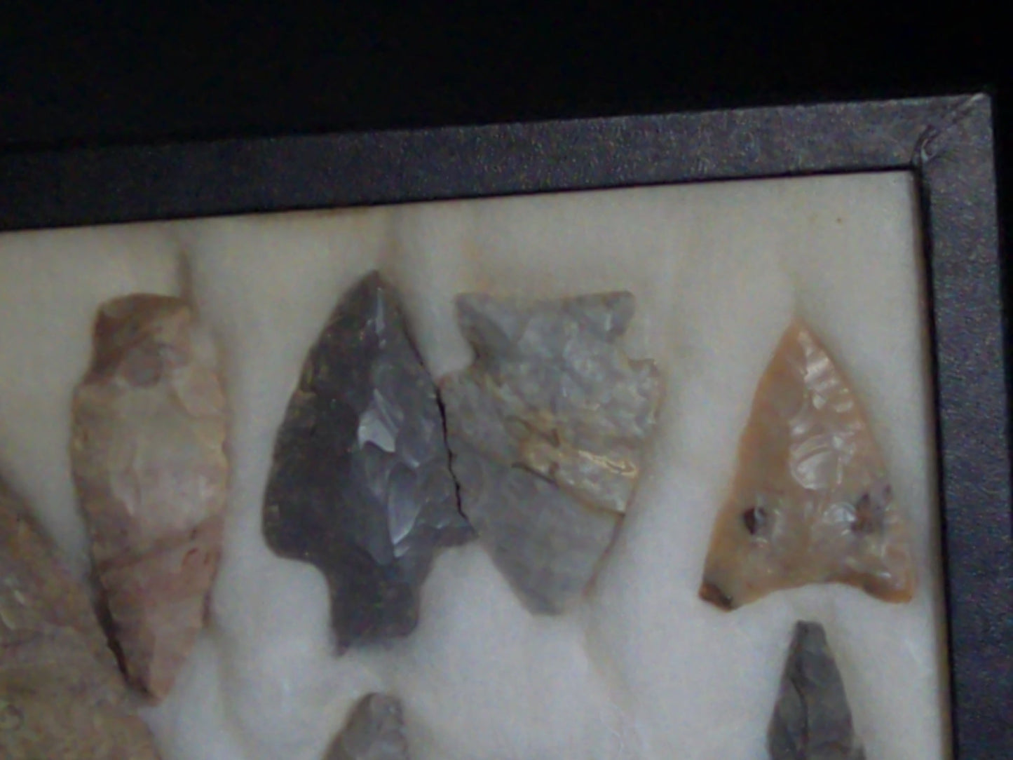 Grouping of 18 Stone Arrowheads and Projectile Points in Riker Display Case