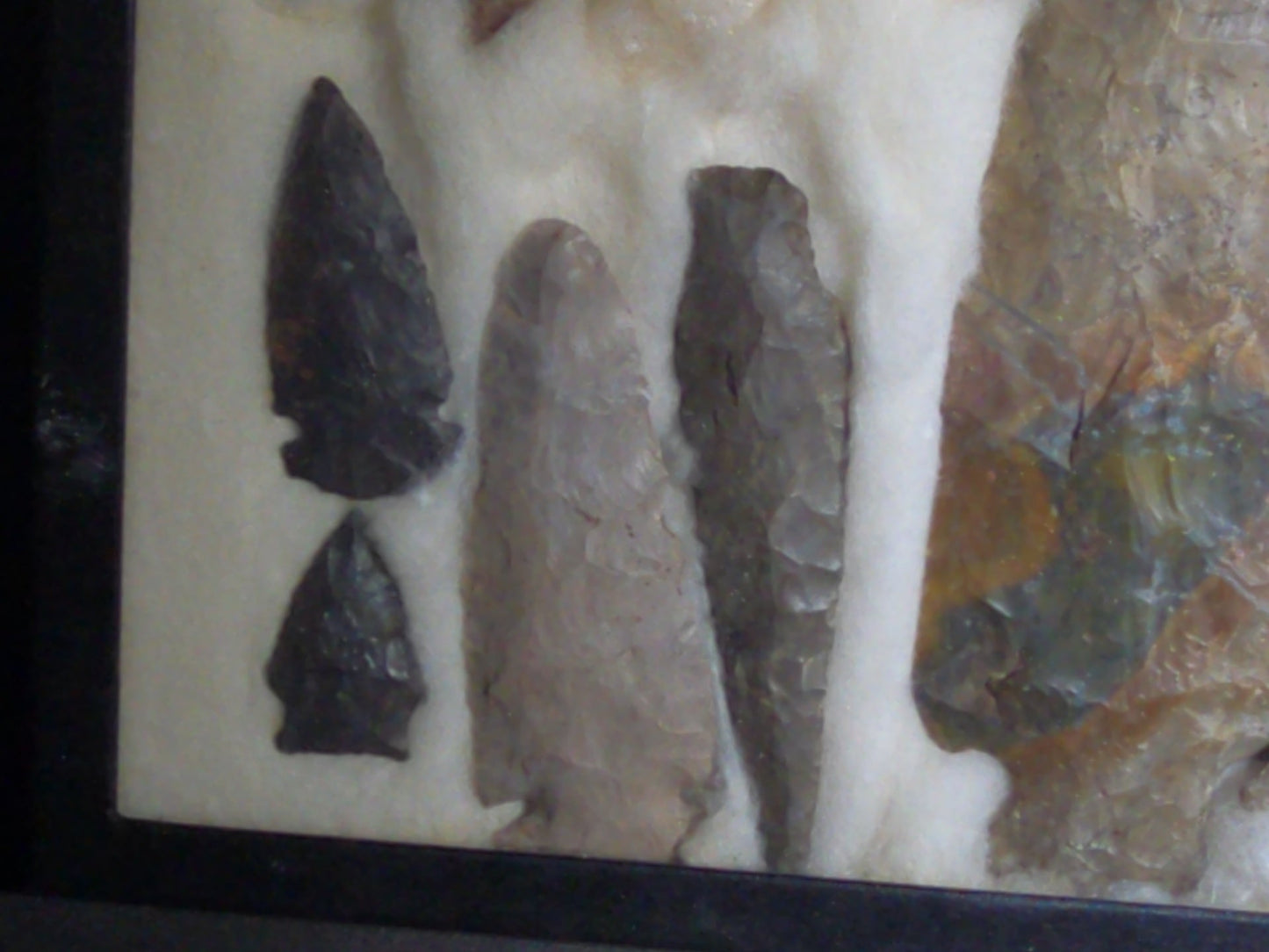 Grouping of 18 Stone Arrowheads and Projectile Points in Riker Display Case