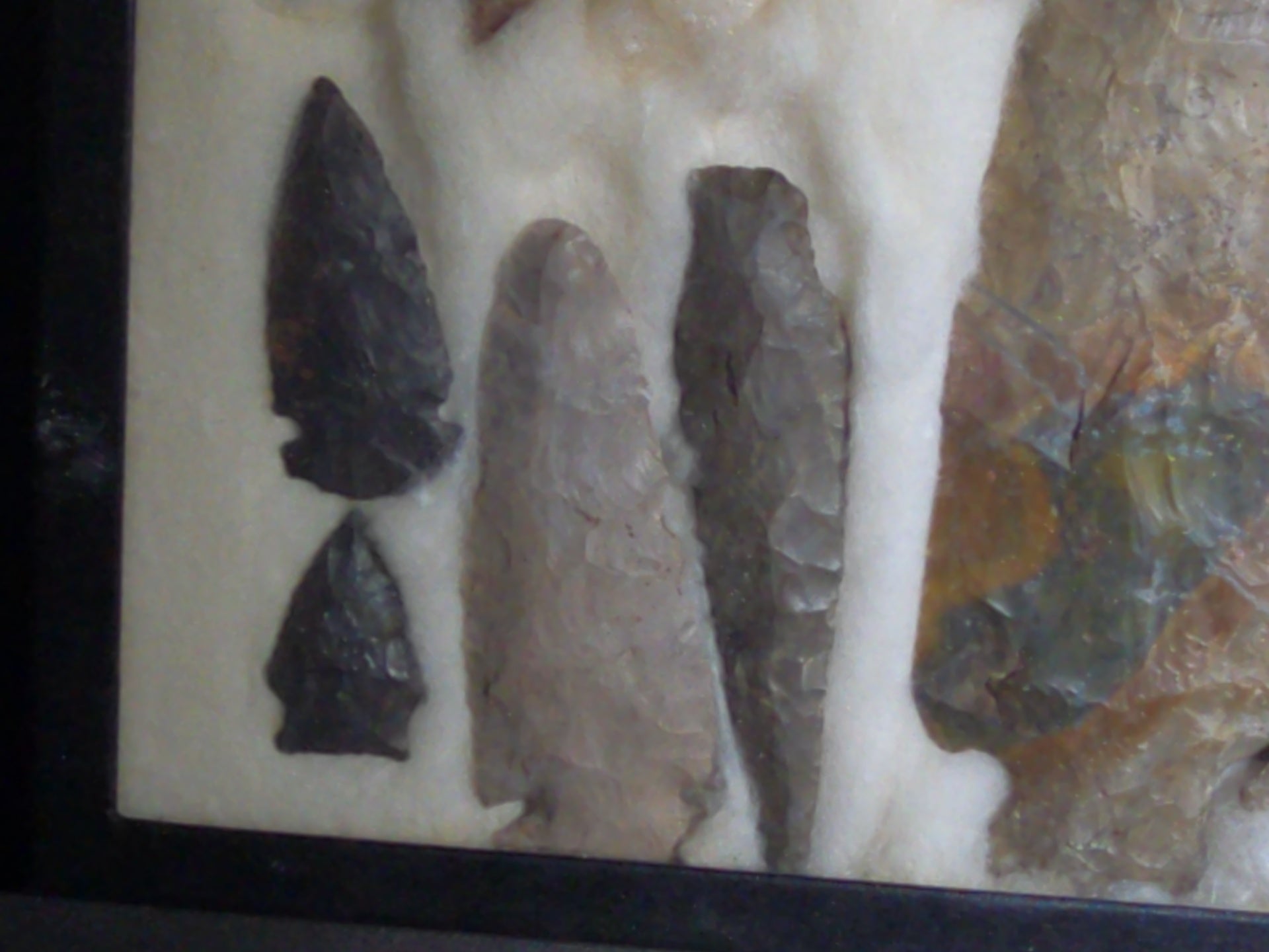 Grouping of 18 Stone Arrowheads and Projectile Points in Riker Display Case