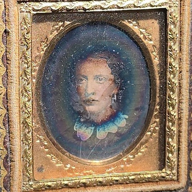 Antique 1/6th Plate Daguerreotype Photograph of a Young Woman with Ruffled Collar in Half Leatherette Case