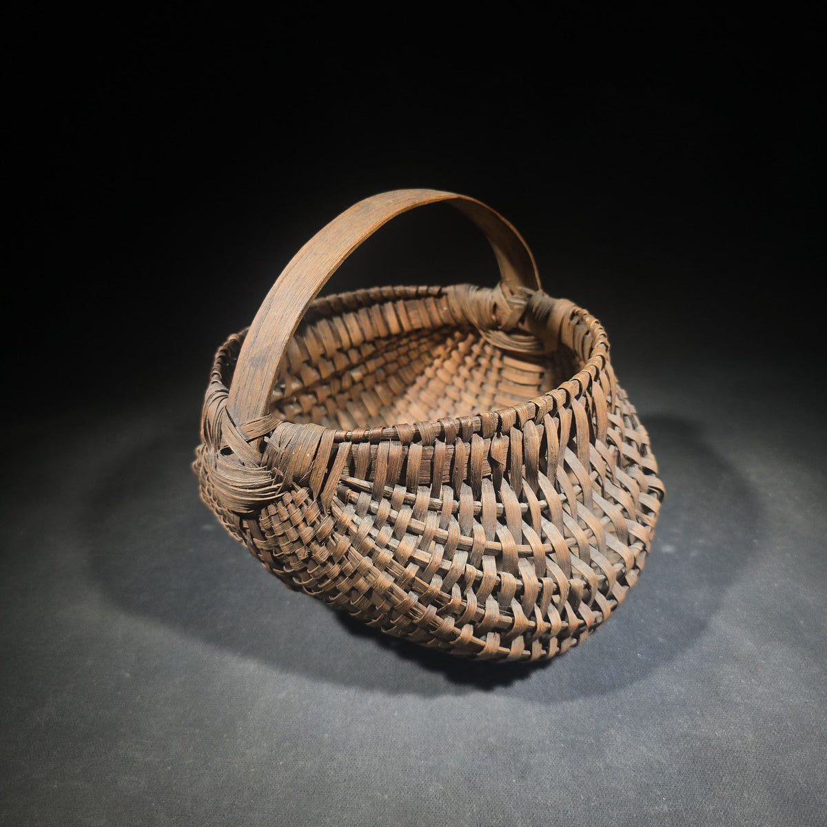 Antique Split Oak Buttocks Basket with Bent Wood Handle