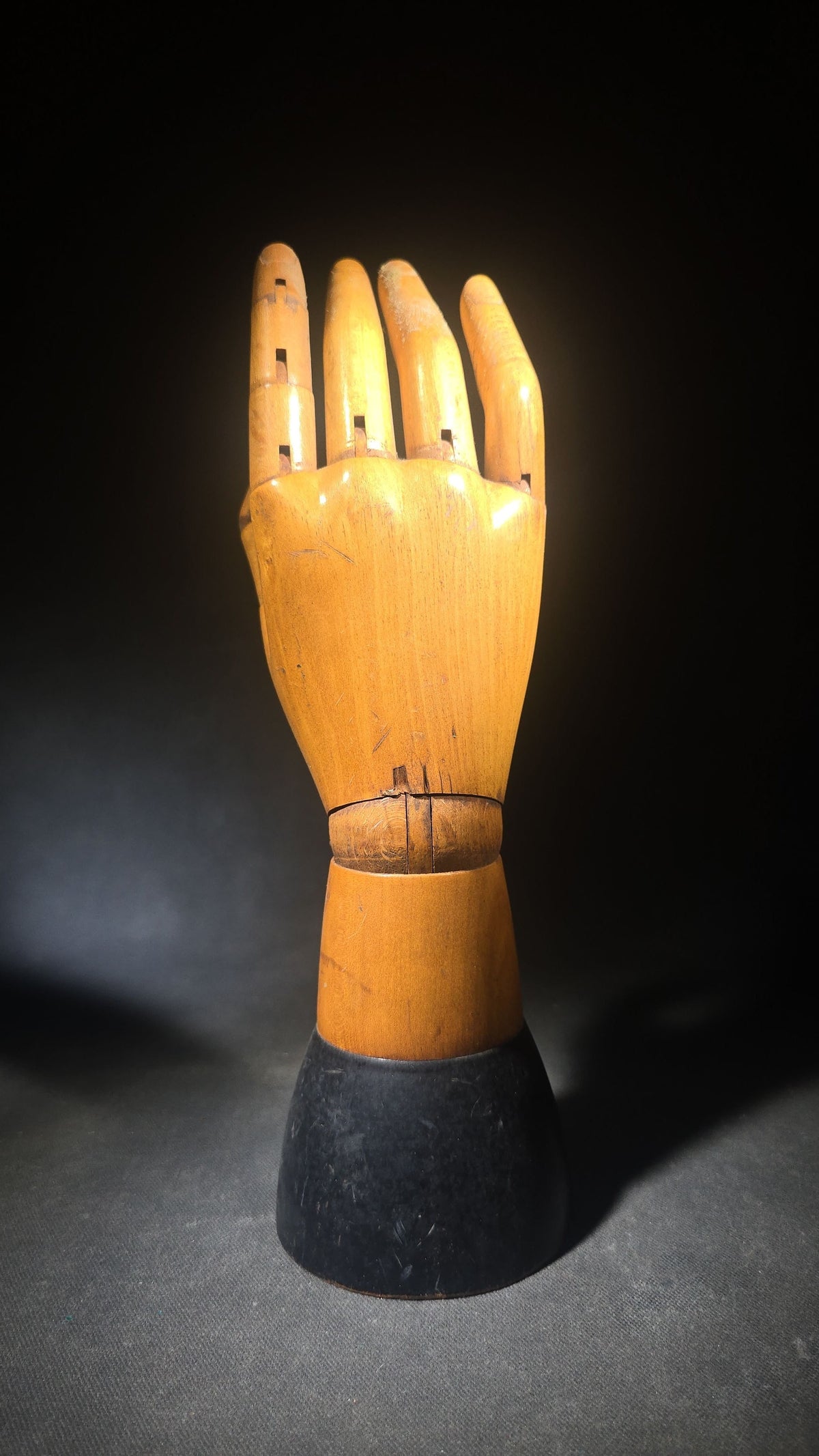 Vintage Articulated Wooden Artist's Mannequin Hand on Black-Painted Base, Made in Belgium