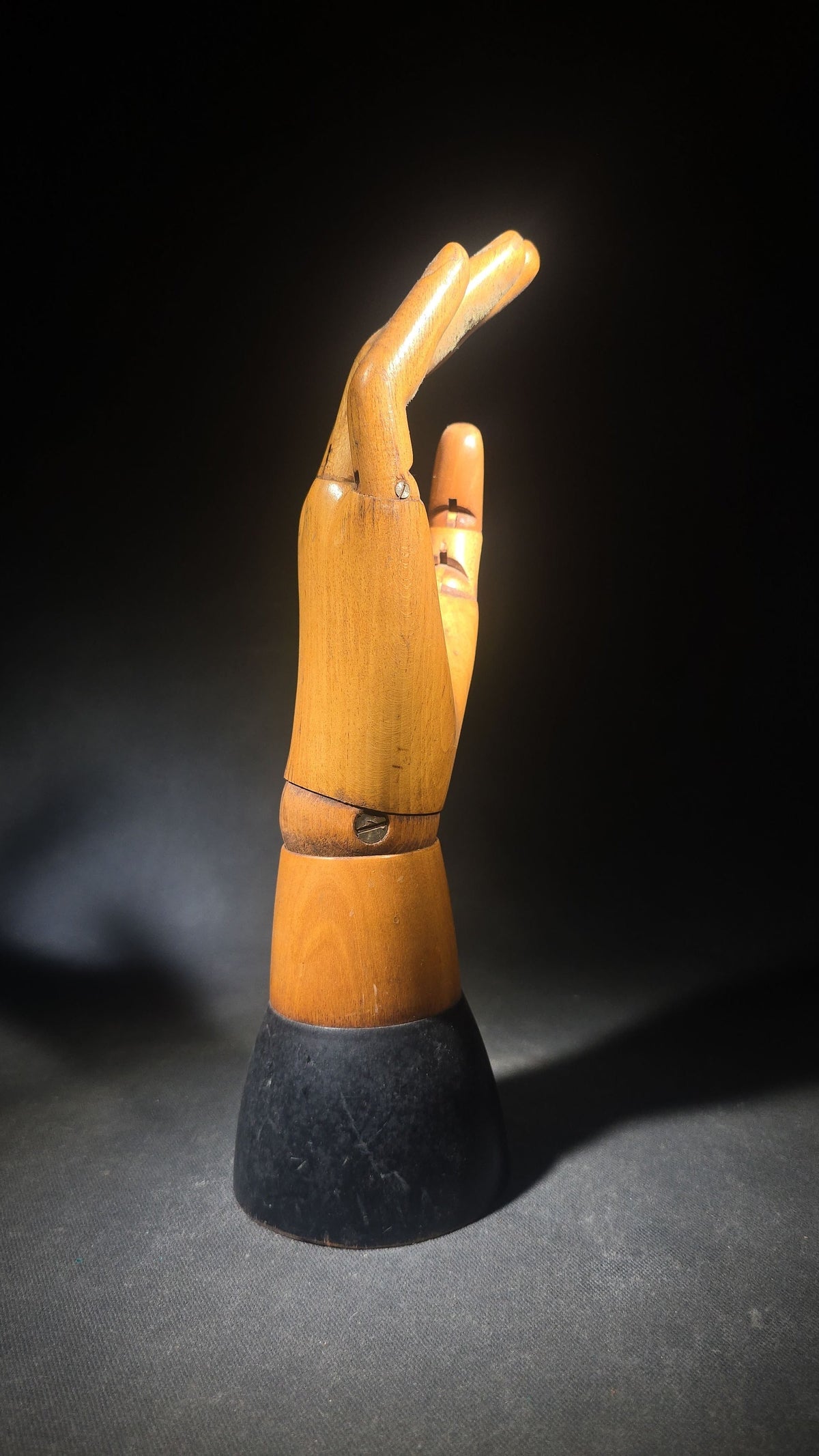 Vintage Articulated Wooden Artist's Mannequin Hand on Black-Painted Base, Made in Belgium