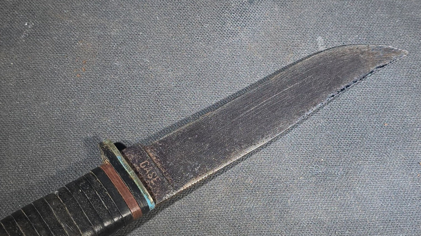 Vintage Case Fixed-Blade Knife with Stacked Leather Handle and Leather Sheath