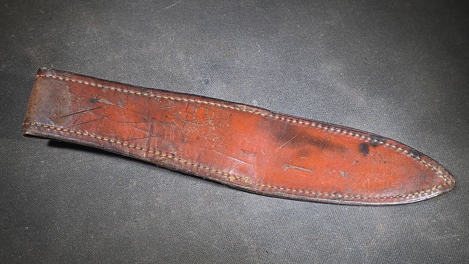 Vintage Case Fixed-Blade Knife with Stacked Leather Handle and Leather Sheath