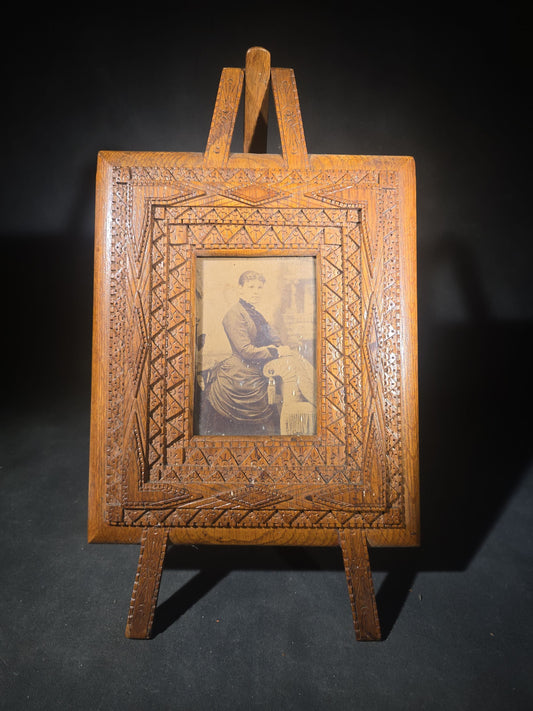 Antique Chip-Carved Folk Art Easel Picture Frame with Photograph of a Seated Young Woman